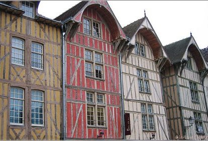 Troyes - rue Emile Zola