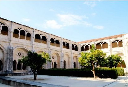 Alcobaça - Monastère de Santa Maria (Cloître du Silence)