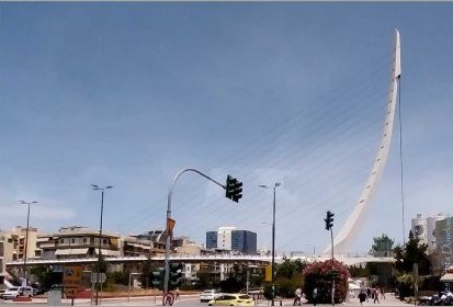 Athènes - pont piétonnier de Katehaki