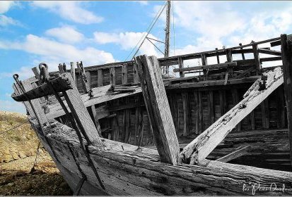Jeter l'ancre... Cimetière de bateaux de Camaret