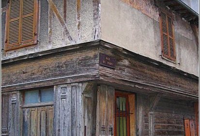 en "renforçant" les couleurs