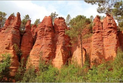 des falaises d'ocre