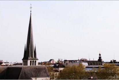 Troyes - Eglise St Rémi avec son clocher tors