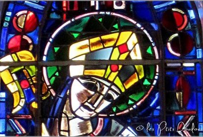 Vitrail St-Marcel - Notre Dame de Paris