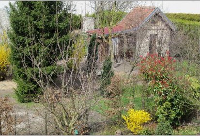 la cabane au fond du jardin