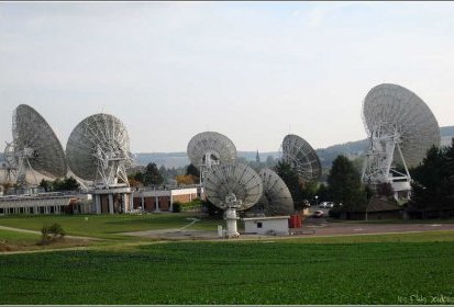 Centre de télécommunications spatiales