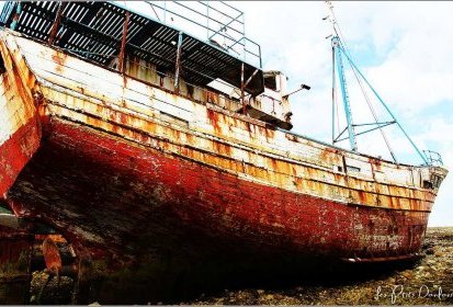 Jeter l'ancre... Cimetière de bateaux de Camaret