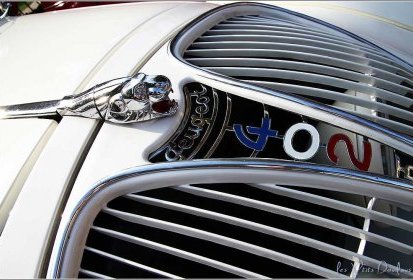 Peugeot 402