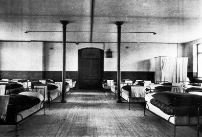 Ecole Professionnelle de l'Est 1911 - Dortoir